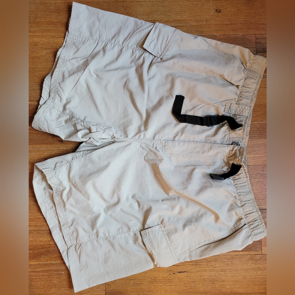 Rugged Earth Outfitters Mens Shorts Cargo Outdoor Nylon Adjustable 40 42 Beige